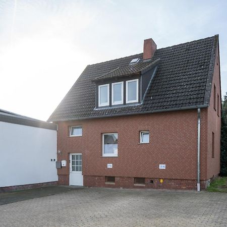 Immo-Vision - Natur Design Apartments, Parkplatz, Kueche Calberlah Exterior photo